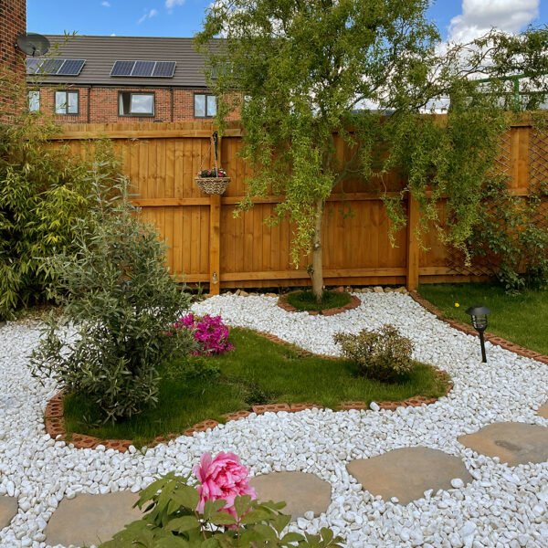White Pebbles - Image 4