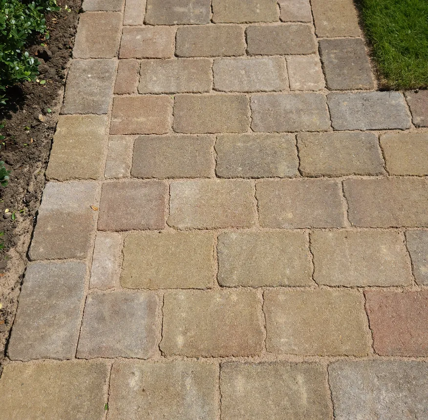 Woburn Rumbled Block Paving 50mm - Image 14