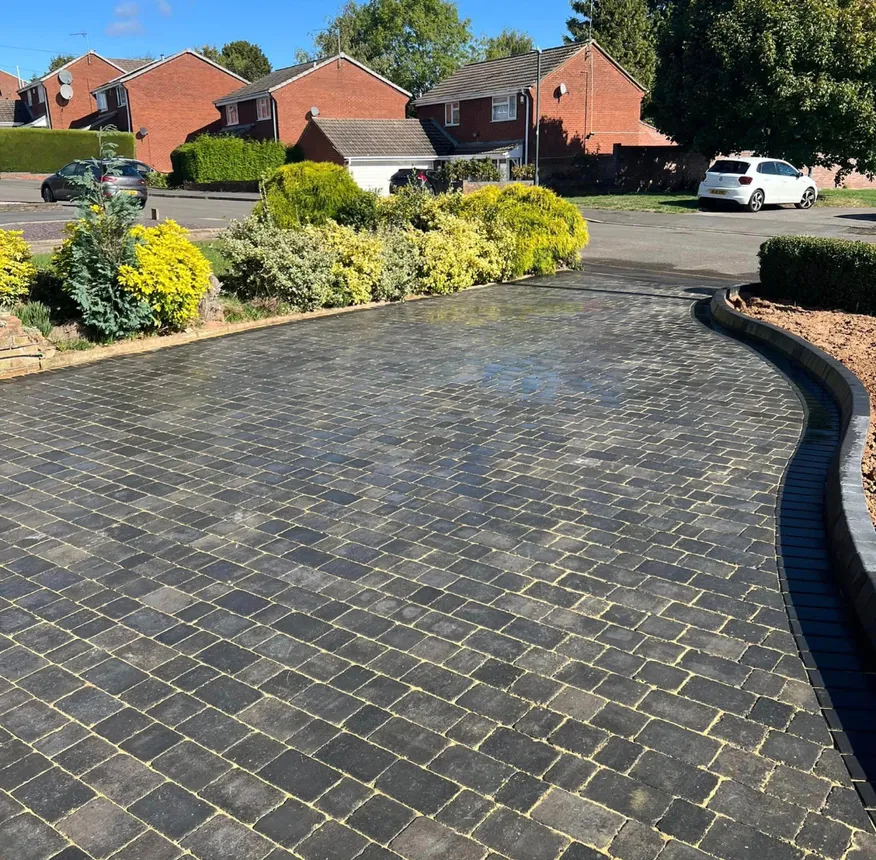 Woburn Rumbled Block Paving 50mm - Image 7